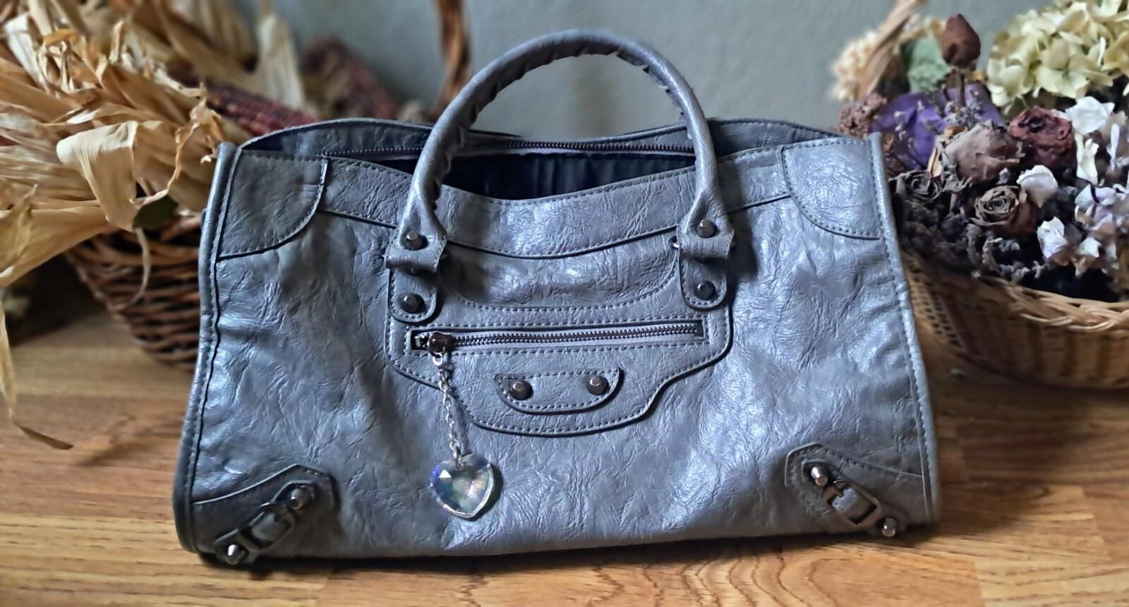 VINTAGE RUDSAK GREY SOFT LEATHER  HANDBAG WITH RECEIPT AND BAG