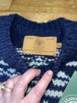 76 CANADIAN SWEATER COMPANY Cowichan Sweater 100% Wool Fair Isle Pockets XL Navy
