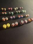 LOT - Vintage Chevron glass beads - 32 Hudson's Bay Company Trade Beads (B353)