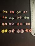 LOT - Vintage Chevron glass beads - 32 Hudson's Bay Company Trade Beads (B353)