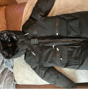 RUDSAK DOWN COAT. SIZE L BNWT