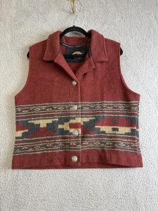 County Clothing Co Cherokee Collection Vest Mens XL Rust Aztec Concho Buttons
