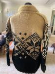 Canadian Sweater Company Heavyweight Wool Snowflake Design Sweater