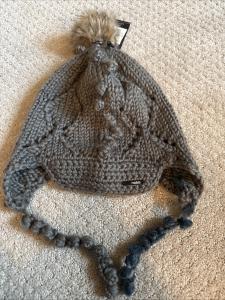 NWT Nobis Chunky Cable Knit - Kara Winter Hat