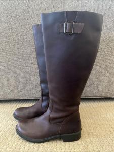 KODIAK Sz 6.5 Brown Leather Muskoka Tall Waterproof Thinsulate Boots