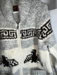Vintage Canadian Sweater Company Cowichan Cardigan L/XL Totem Ski Shop 100% Wool
