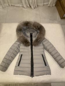 Mackage Women's Puffer Grey with Fur Hood Size Small Pre-Owned Great Condition