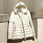 Mackage  Women's White Hooded Jacket Long Sleeve Full Zip Closure Sz XS.