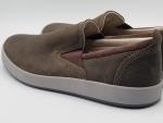 Kodiak Men Slip-On Brown  Size 9 ER 42 Taupe Shoes Sneakers 