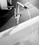 GROHE 23119000 Allure Brilliant Floor-Mounted Tub Filler, Starlight Chrome