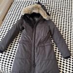 Nobis Merideth Parka Jacket, Women's Cross-Hatch with Fur  Hood, Still grey, XS