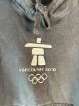 VANCOUVER 2010 WINTER OLYMPICS HOODIE MEN’S SMALL PULLOVER OFFICIAL LICENSED HH