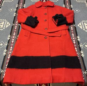 Hudson’s Bay Point Blanket Coat Red Black Wool Vintage Womens T35