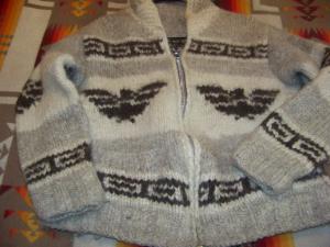 MENS M VINTAGE 1980'S REAL COWICHAN SWEATER, MUST READ