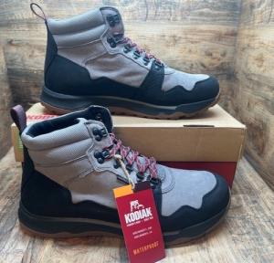 Kodiak Men's Stave Suede Mid Waterproof Hiking Boots Black/Grey NIB - Size 10.5