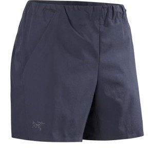 Arc'teryx Teplo Short 5 Women's | Stretch Short for High-Output Adventures, Black Sapphire, 12