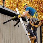 Adjustable Ladder Stabilizer for Safety and Stability