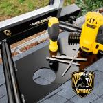 Adjustable Ladder Stabilizer for Safe Roof Access