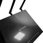 Netgear Nighthawk R6700v3 AC1750 Wi-Fi Router