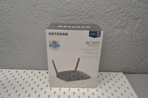 NETGEAR R6230 AC1200 Dual Band WiFi Router