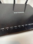 NETGEAR Nighthawk R6700 AC1750 Wi-Fi Router