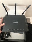 NETGEAR Nighthawk R6700 AC1750 Wi-Fi Router