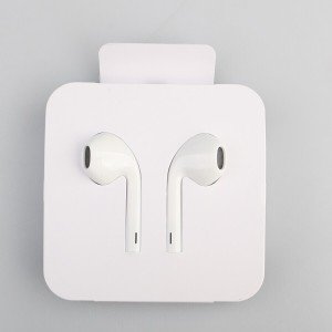 USB-C Headphones with Remote Mic and Volume Control
