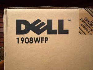Dell UltraSharp 19" LCD Monitor - Ultra Clear Display