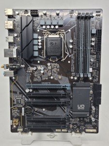 Gigabyte B560 DS3H AC ATX Motherboard for Intel