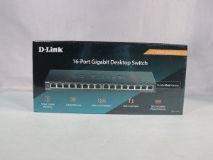 D-Link DGS-1016S 16-Port Gigabit Unmanaged Switch Fanless Low Profile Brand New