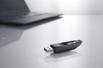 SanDisk 32GB Ultra USB 3.0 Flash Drive
