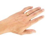 Lightweight 10K Yellow Gold Men's Wedding Band