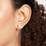 1 Carat Lab Grown Diamond Stud Earrings in Gold