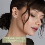 Lab-Grown Diamond Flower Stud Earrings in Gold