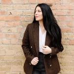 Angel Studios Small Pendant Necklace in Gold