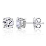 Lab Grown Diamond Stud Earrings - Round Cut