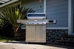 Monument Grills Denali 405 Smart 4-Burner Grill