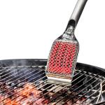 OXO Hot Clean Grill Brush for Easy Grilling