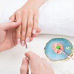 2 Pieces Resin Nail Art Palette, Nail Art Painting Gel Palette Gold Edge Color Makeup Display Board Nail Art Display Cosmetic Mixing Tools