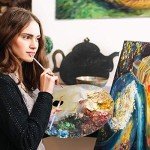 Large Acrylic Paint Palette 2pcs 15.7 x 11.8 Inches, Clear Oval-Shaped Non-Stick Acrylic Oil Paint Mixing Tray, Comfortable to Hold & Easy to Clean, for DIY Art Painting Plate (Big Size)