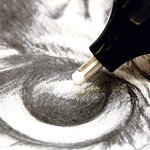 Mont Marte Electric Eraser, Includes 30 Eraser Refills. Suitable for use with Graphite Pencils and Color Pencils.