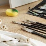 ARTIFY 25-Piece Professional Paint Brush Set – Expert Series Synthetic Nylon Brushes for Acrylic, Oil, Watercolor, Gouache – No Shedding, Canvas Roll Case & Palette Knife, Painter Gifts Art Supplies