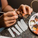 INFUNLY Clear Reusable modeling clay - 10pcs Transparent Moulding Tools, Hot Water Clear Modeling Perfect for Short Clay Projects, 2.9x2.9 Inch with Storage Box