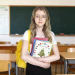 Beginner-Friendly Animals Watercolor Workbooks, 12 Colors Watercolor Paint Set with Paint Brush, Beginner-Friendly Watercolor Painting Kit（Christmas）