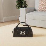Under Armour Unisex-Adult Undeniable 5.0 Duffle , Black (001)/Metallic Silver , Medium