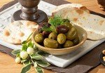 Wine Country Gift Baskets The Connoisseur Gourmet Gift Basket Food Gift Basket for Families College Students Appreciation Thank You Congratulations Get Well Soon Care Package