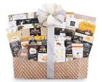 Wine Country Gift Baskets Gourmet Deluxe Gift Basket