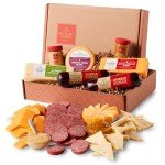 Hickory Farms Farmhouse Meat and Cheese Food Gift Basket (Large) - Food Gift Box | Charcuterie Board Food | Sausage and Cheese | Father's Day Gift | Mother's Day Gift | Christmas Gift Basket | Holiday Gift Basket | Housewarming Gift | Gourmet Food Gift Basket | Sausage and Cheese Gift Set | Sympathy Gift | Food Care Package