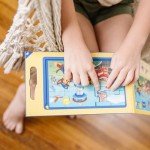 Melissa & Doug PAW Patrol Take-Along Magnetic Jigsaw Puzzles (2 15-Piece Puzzles) - FSC Certified