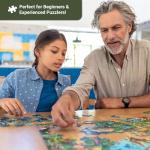 Ravensburger - Here Comes Christmas! - 500 Piece Jigsaw Puzzle - Featuring Santa and a Snowman as They Thrill The Crowd in The Big Parade - Premium Quality - Ages 12+